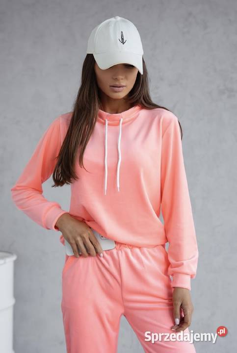 Dres damski welurowy pastelowy pomarańcz LXL Ostrzeszów