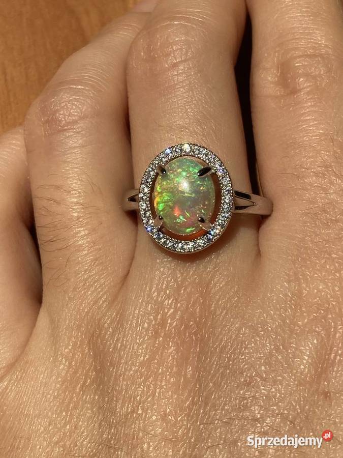 Komplet biżuterii z opalami zawieszka i srebro Warszawa sprzedam