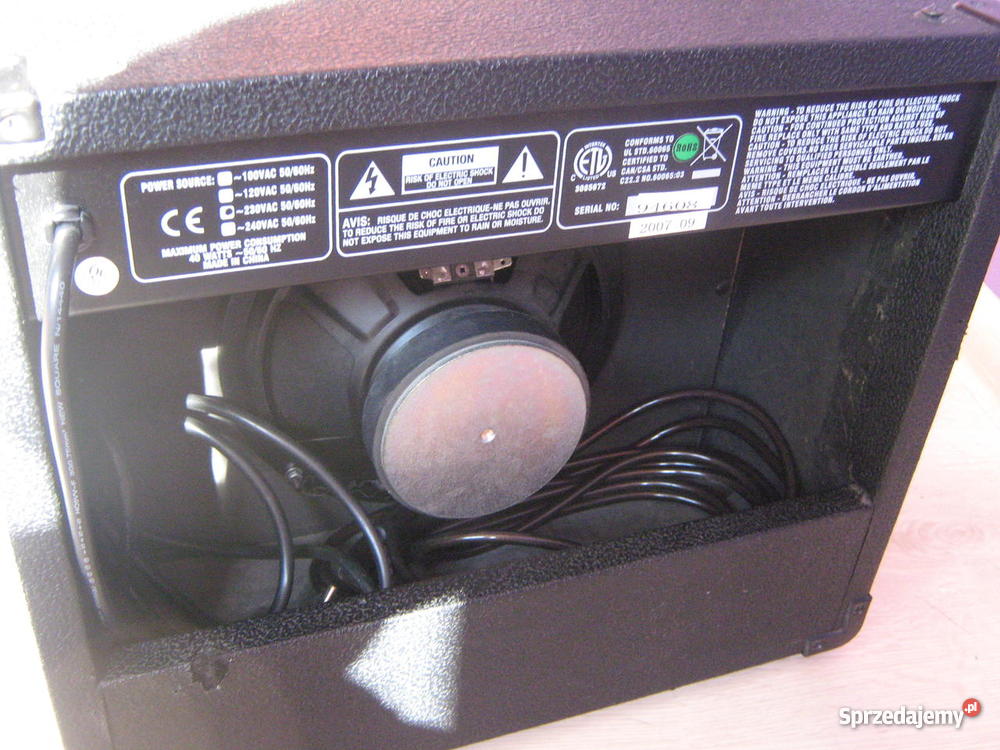 Gitara elektryczna z piecykiem Instrumenty