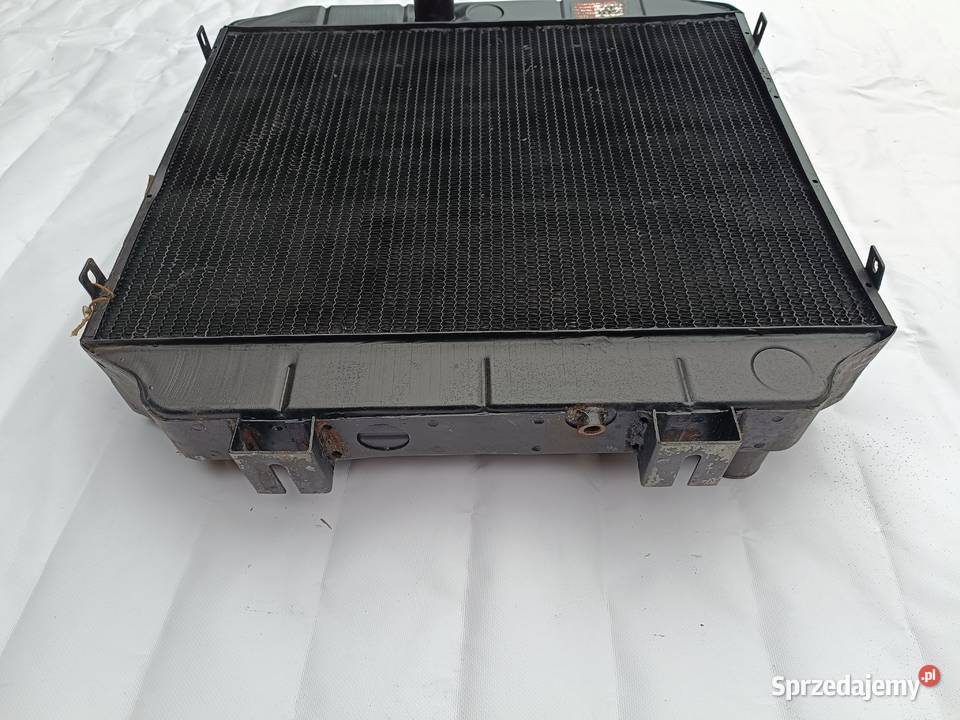 nowa CHŁODNICA WODY ST STAR S200S244 266 28 660 122KM Krzepice