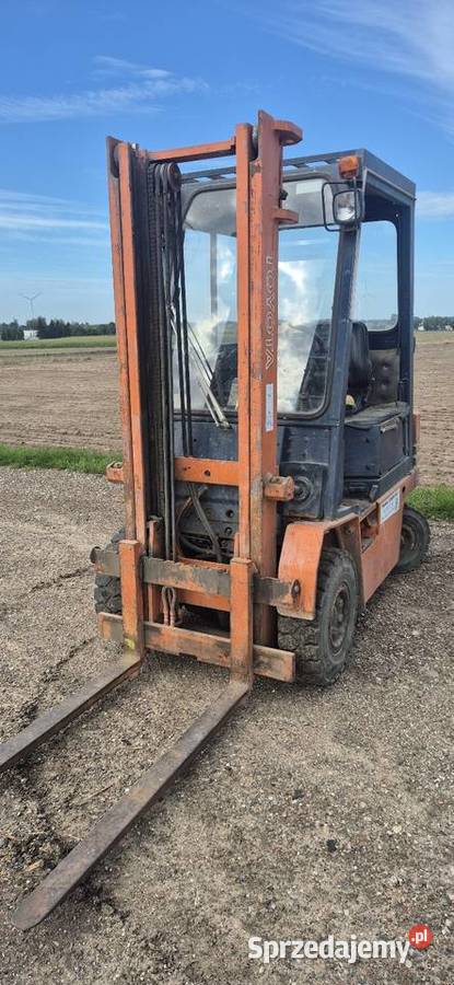 Wozek wilowy Toyota 5FD18 diesel widlak Toyota Kowalewo Pomorskie