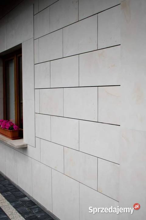 Płyty elewacyjne z piaskowca Szydłowiec