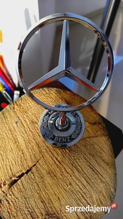 Znaczek emblemat celownik do Mercedesa Emblematy Lublin