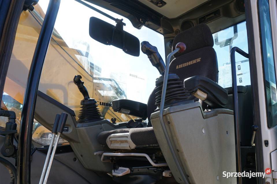 Koparka gąsienicowa Liebherr R 926 2011 Jeziorko