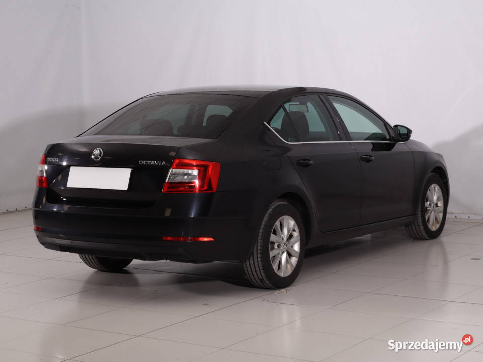 Skoda Octavia 16 TDI bluetooth