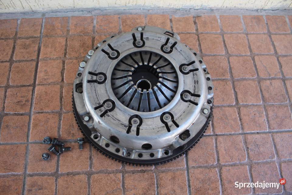 SPRZĘGŁO KOMPLETNE AUDI A6 C5 19 TDI 130 SZTYWNE Układ napędowy