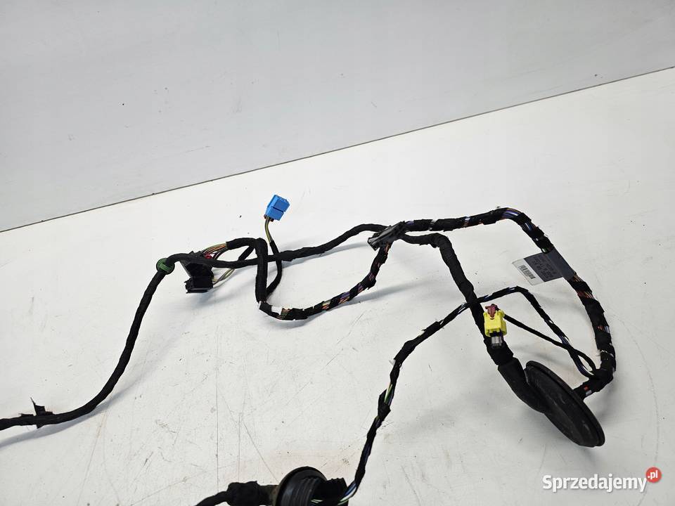 WIĄZKA DRZWI LEWY PRZÓD AUDI A3 8V SPORTBACK Materiały instalacyjne Przystajń