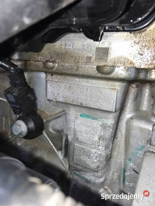 SILNIK KOMPLETNY BENZYNA B4DE411 B4D411 10 SCE
