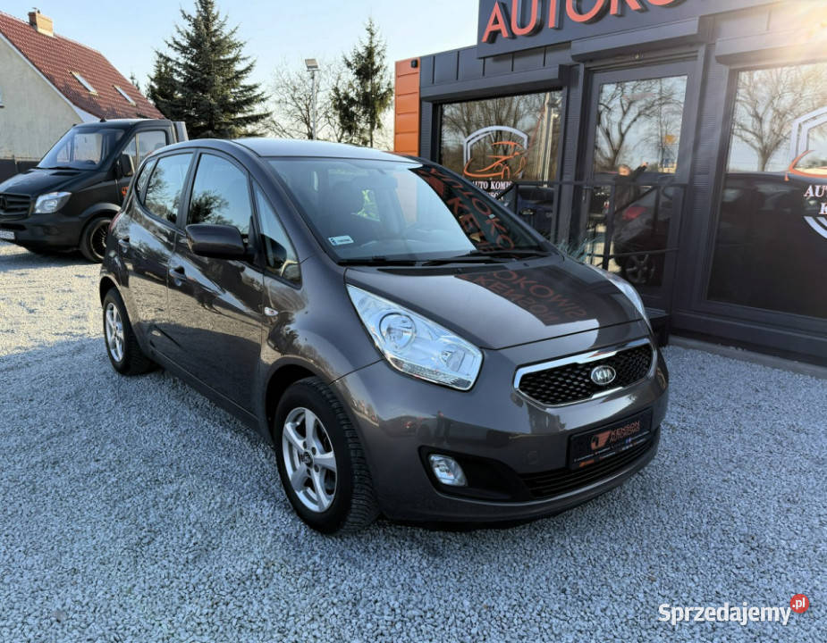 Kia Venga HAK Klimatyzacja Tempomat Automatyczne 214115km Bydgoszcz
