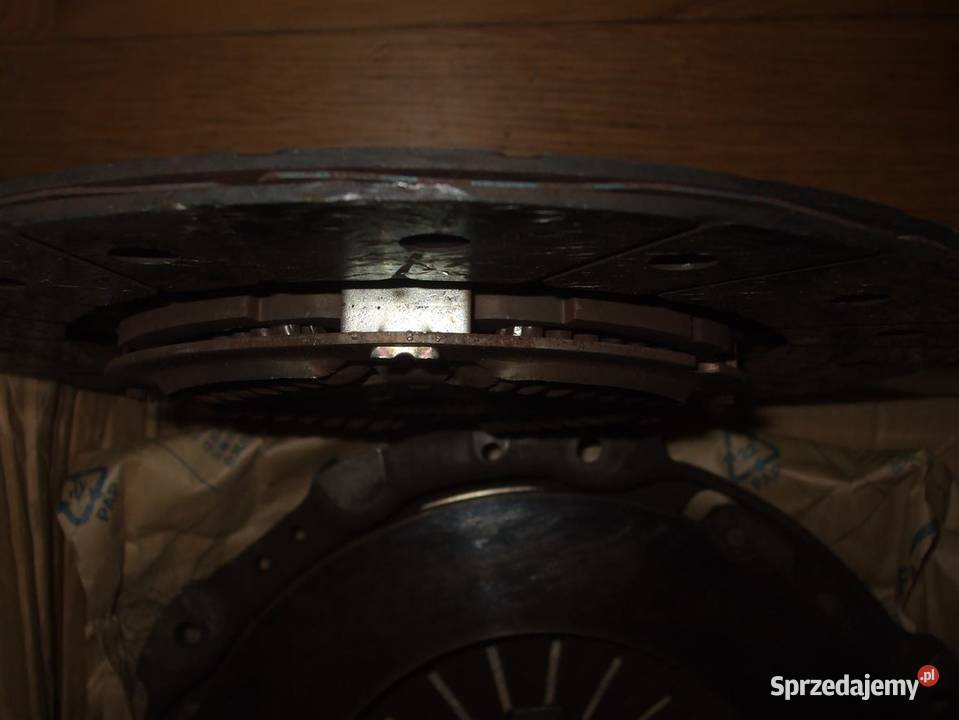 Sprzęgło Używane Nissan Terrano 2 Komplet Stan Warszawa