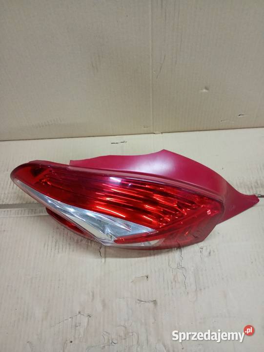 Lampa Peugeot 208 lewy tył tylna 967262828002