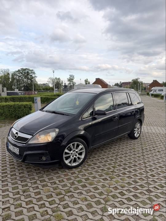 Opel zafira B 19 CDTI Rogóźno sprzedam