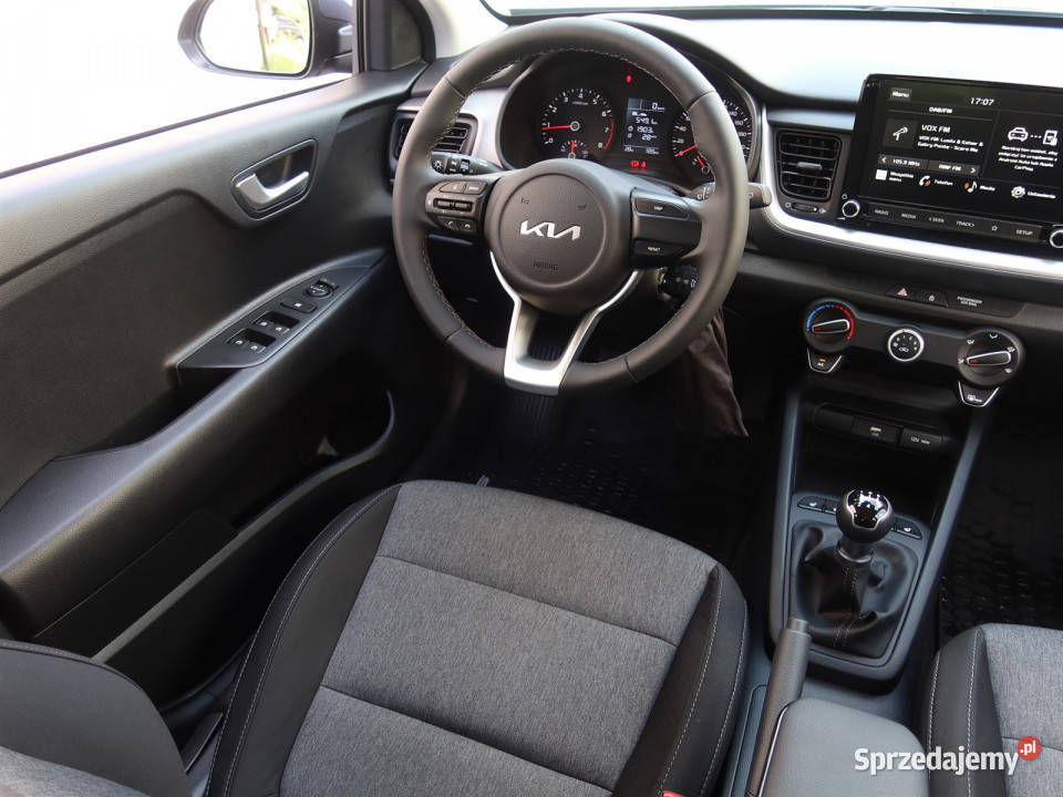 Kia Stonic 12 DPI relingi dachowe Stonic śląskie sprzedam