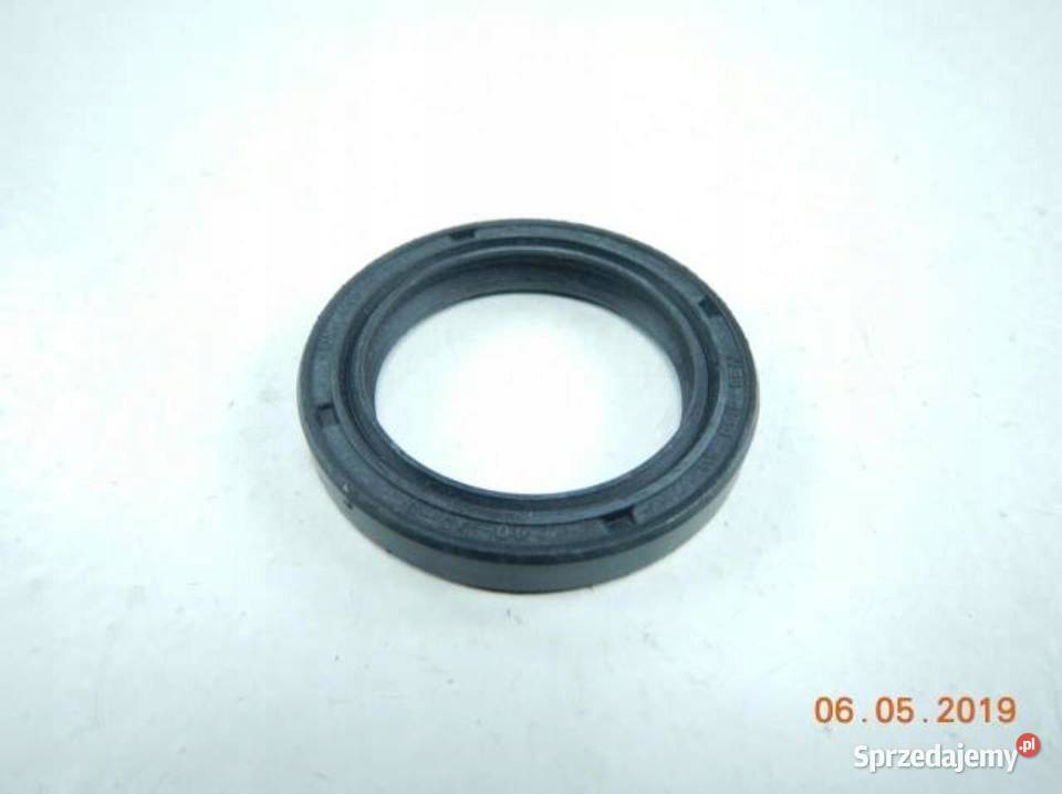PIERŚCIEŃ USZCZELNIAJĄCY PIASTY TYŁ FORD ESCORT
