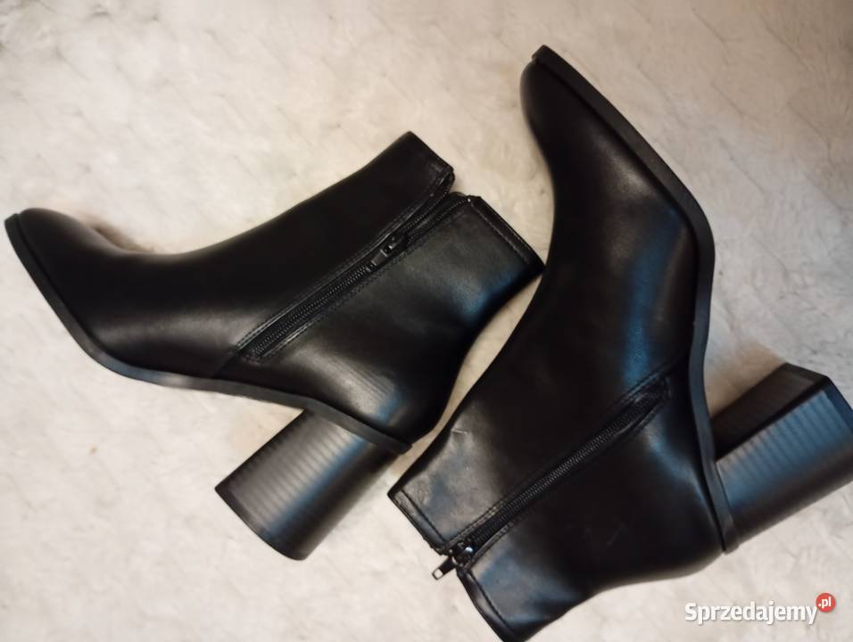 40 LookCzarne botki biznesowe z Londynu NOWE czarny