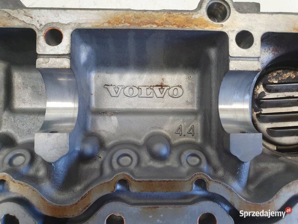 Volvo S60 V70 II 20 24 T POKRYWA ZAWORÓW 1001761 Głowice cylindrów