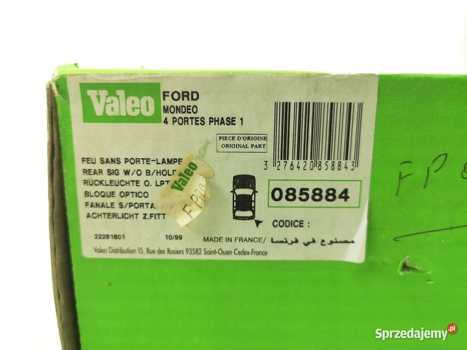 LAMPA PRAWY TYŁ VALEO FORD MONDEO I 9496 SEDAN