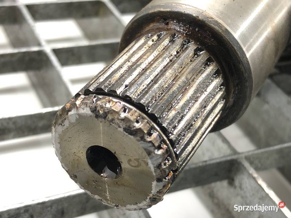 PÓŁOŚ PRAWY PRZÓD SUZUKI GRAND VITARA II 20 140 Półosie sprzedam