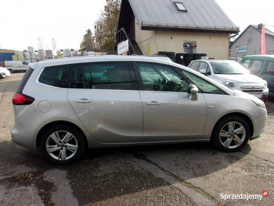 Opel Zafira 7 OsóbTourer 14 Turbo sterreich światła przeciwmgielne Cieszyn