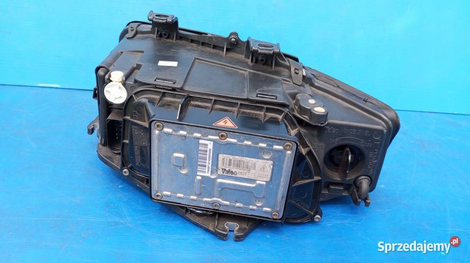 XENON LAMPA PRAWY PRZÓD EU AUDI A4 B6 Nowy Tomyśl sprzedam