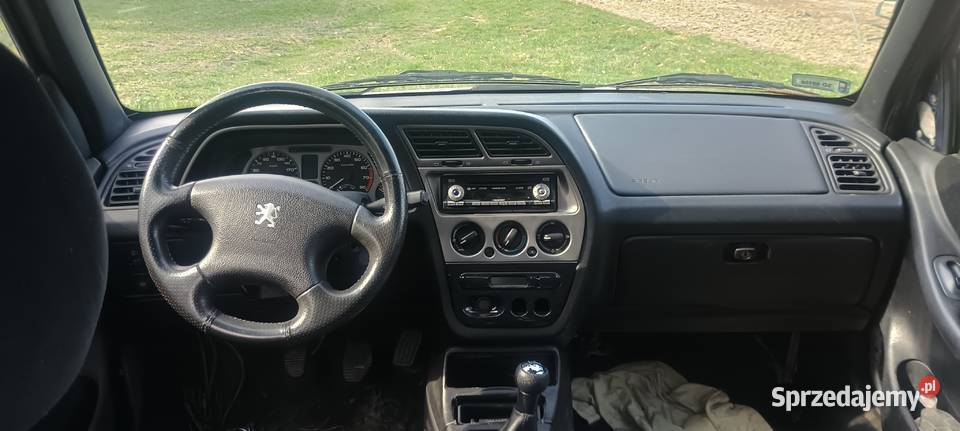 Peugeot 306 na części benzyna Bronów