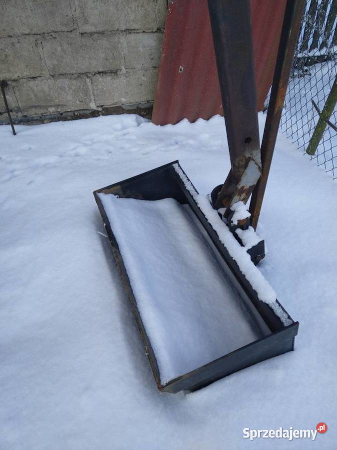 Ładowacz Troll nieuszkodzony