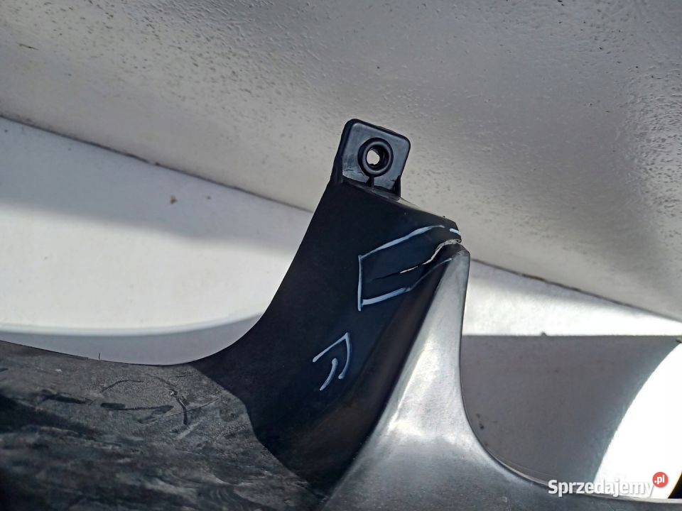 ZDERZAK PRZÓD PRZEDNI HYUNDAI SONATA EU4 0104 osobowe Skarżysko-Kamienna