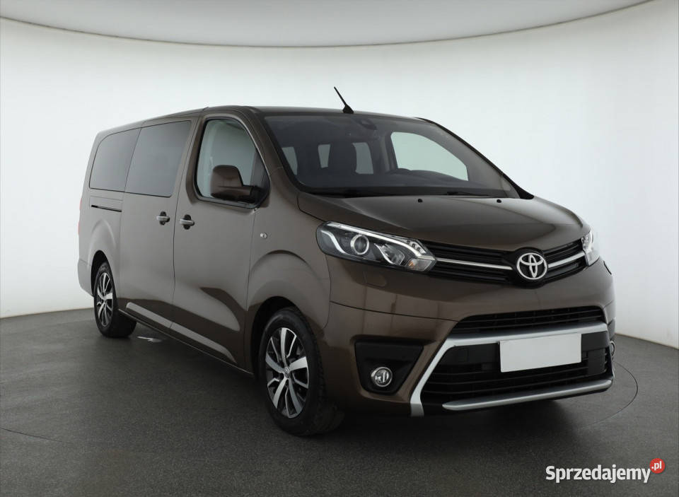 Toyota ProAce 20 D4D światła do jazdy dziennej sprzedam