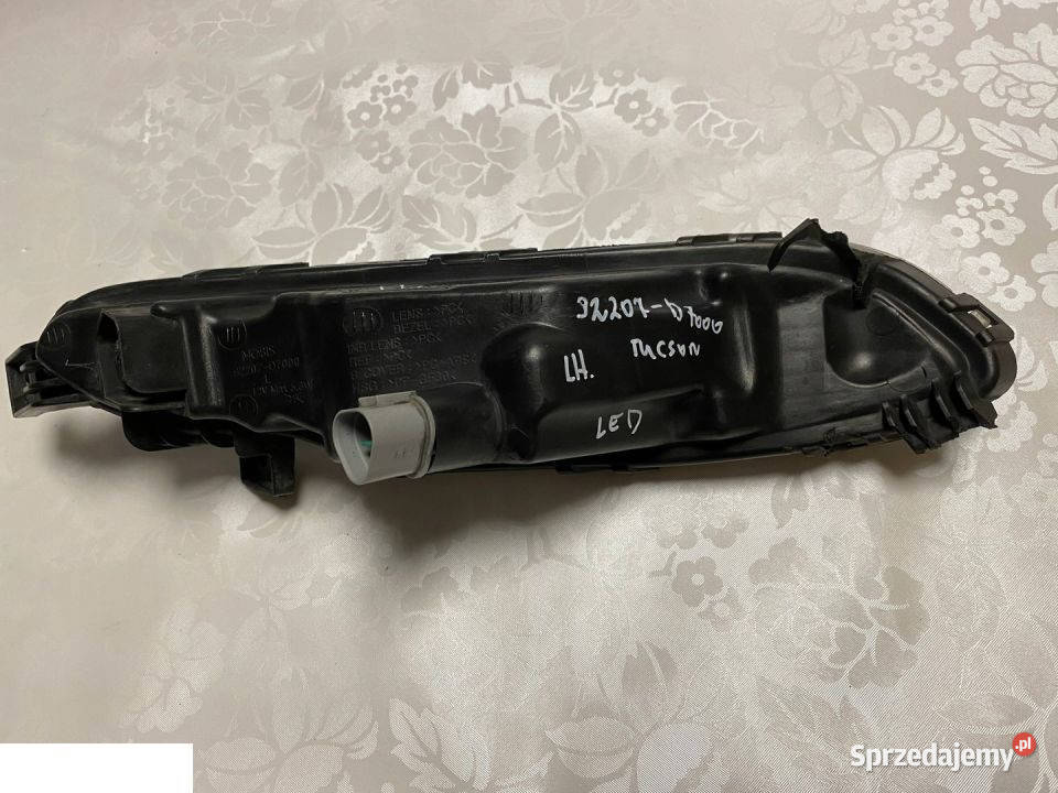 HYUNDAI TUCSON 92207D7000 HALOGEN LED LEWY Kozubszczyzna