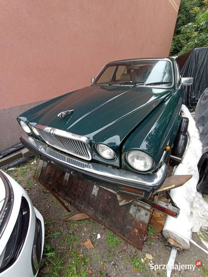 2 sztuki Jaguar XJ6 seria 3