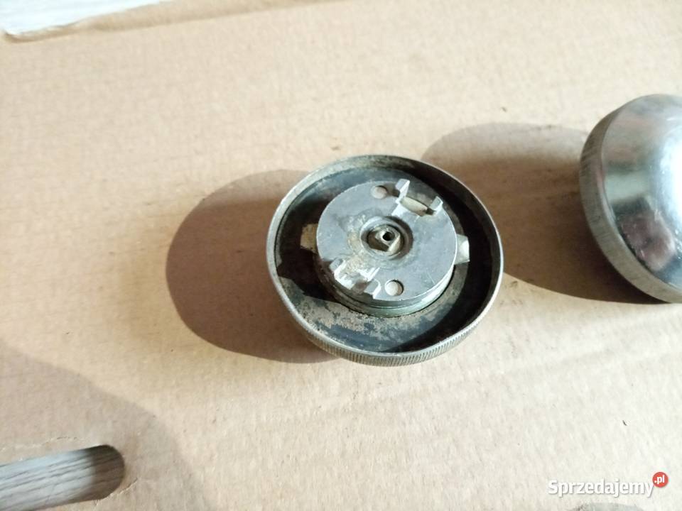 Syrena żuk Nysa korek paliwa osobowe Stalowa Wola