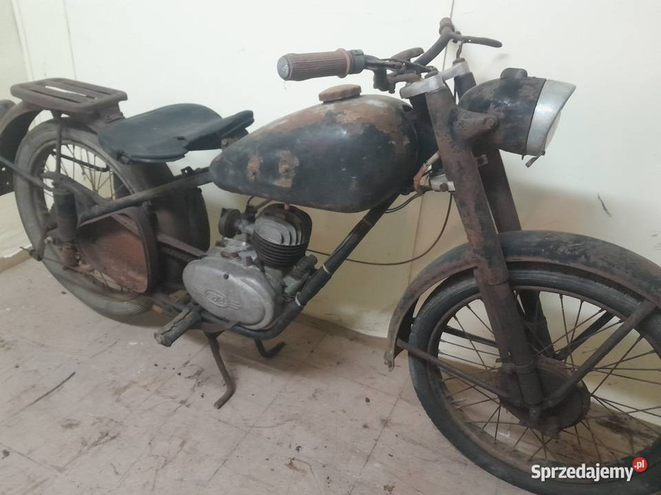 Csepel 125 wsk shl sokół motocykl z minionej WSK świętokrzyskie