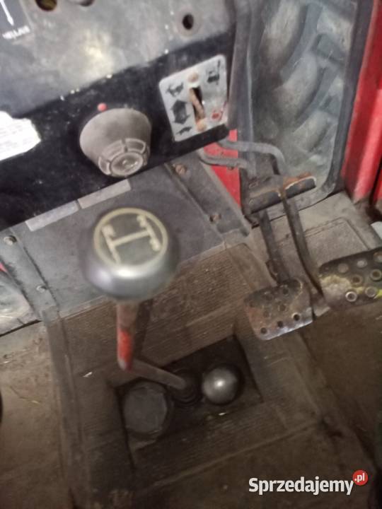 Sprzedam ciągnik Massey Ferguson 590 Skrzynia biegów Manualna Suwałki