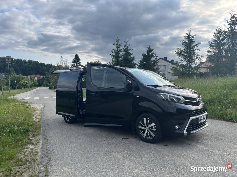 Toyota proace śliczna pełna Fv relingi dachowe ProAce podkarpackie