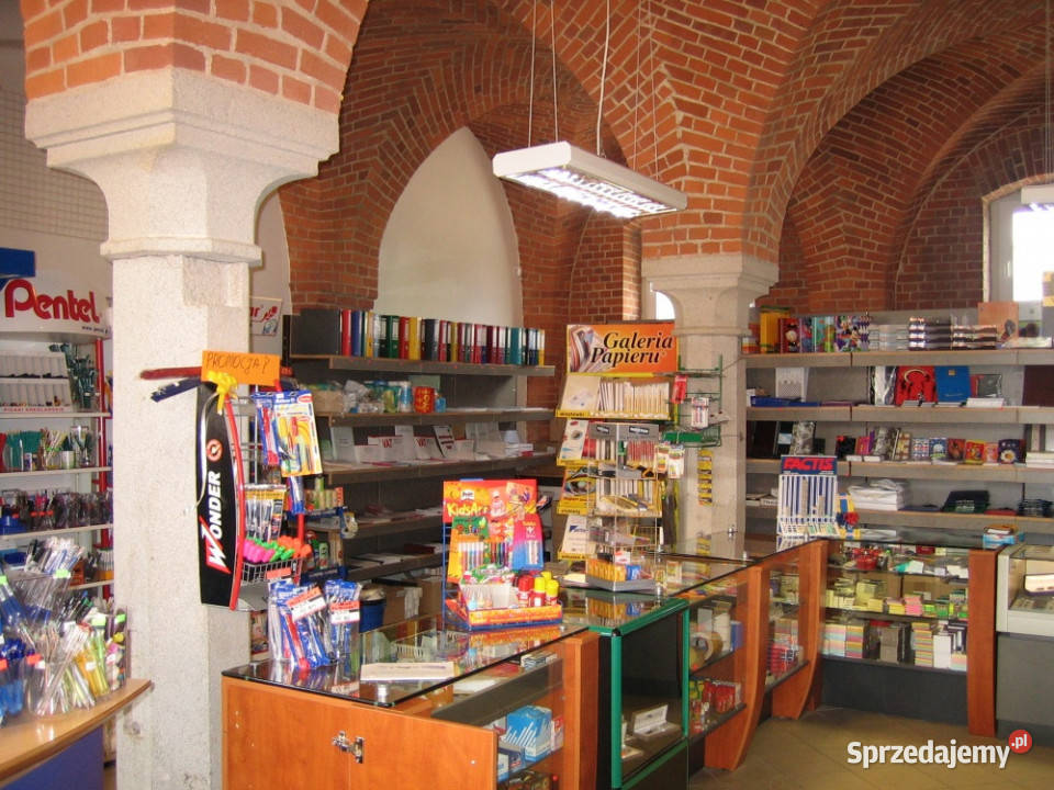 Wynajmę lokal z WITRYNĄ i PARKINGIEM Młyńskiej