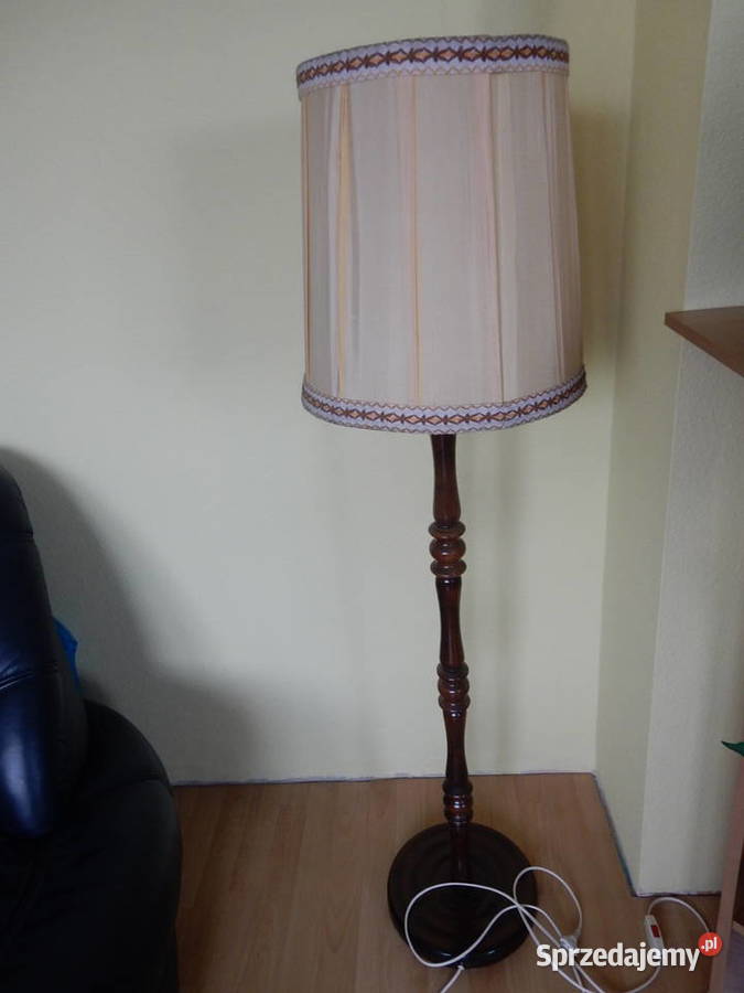 Lampa podłogowa stojąca Bierawa