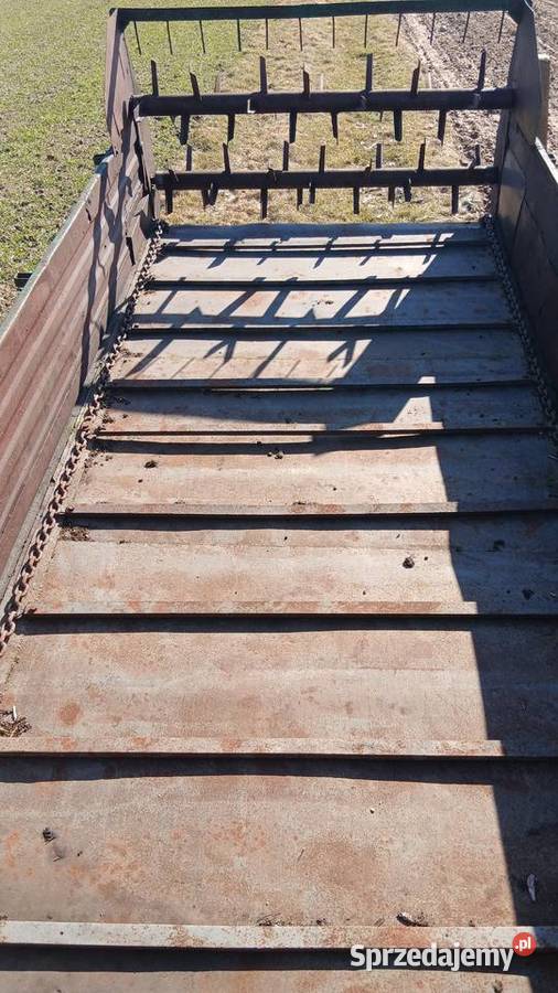 Rozrzutnik Jednoosiowy 35t nieuszkodzony wielkopolskie Turek