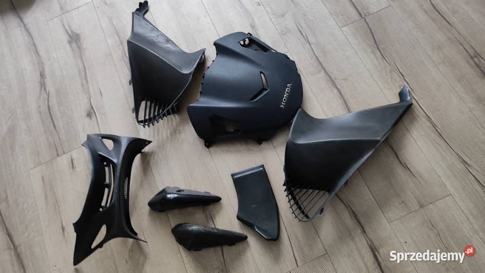 Wypełnienie boczek Honda Deauville 700 NTV 700 Plastiki Brodnica