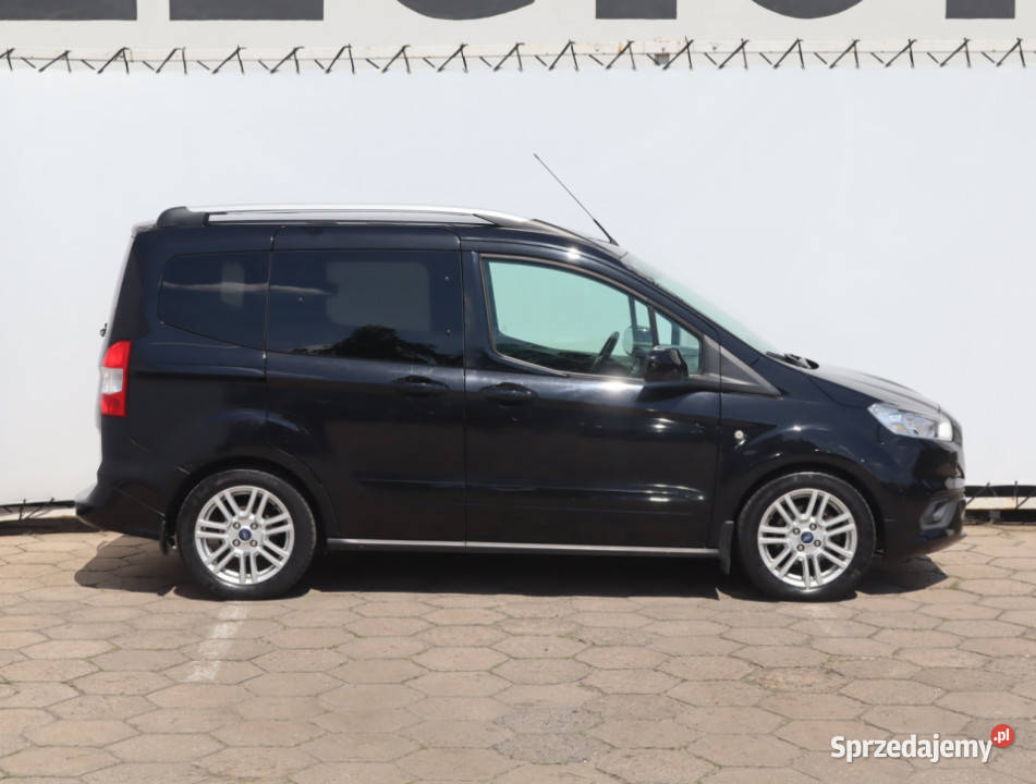 Ford Tourneo Courier 15 TDCI manualna Łódź