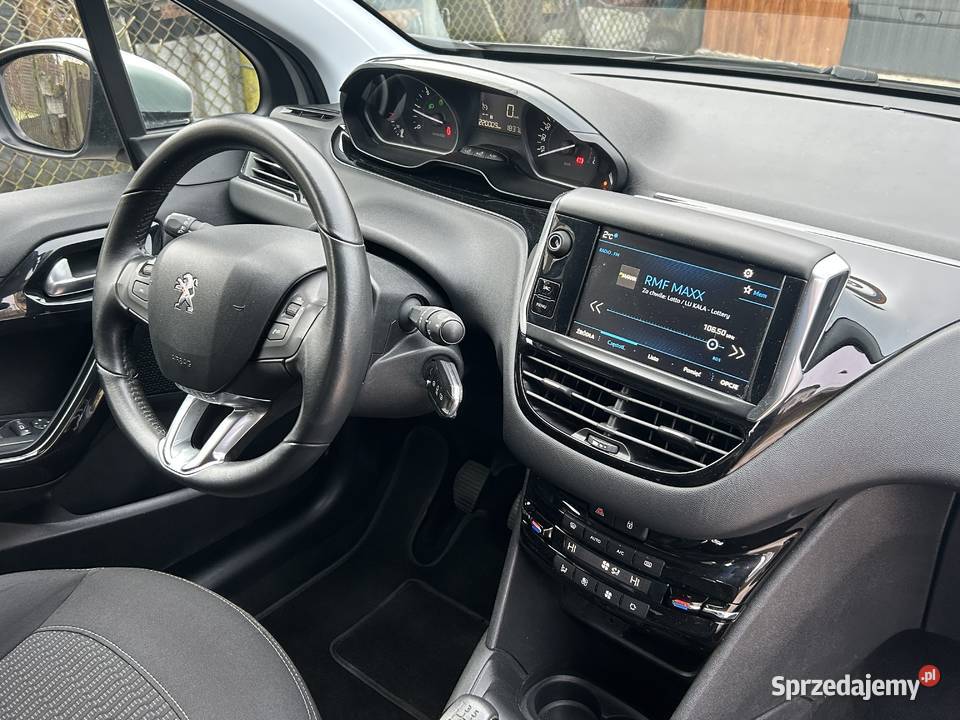 Peugeot 208navigrzane fotele16hdi Jędrzejów sprzedam