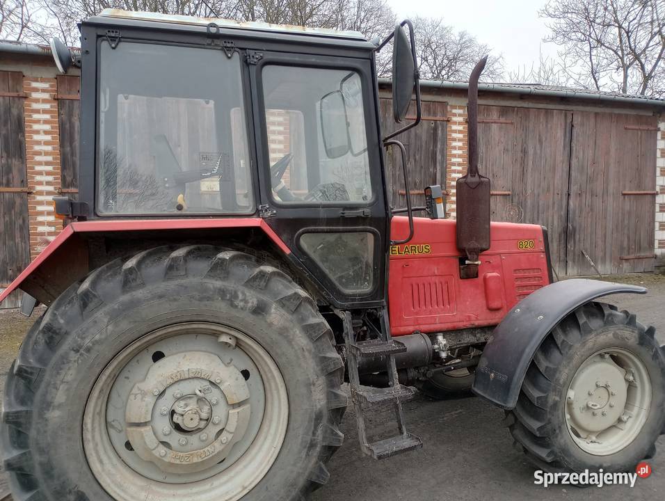 Ciągnik Belarus 820