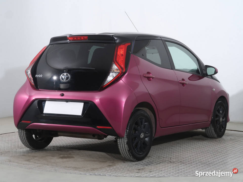 Toyota Aygo 10 VVTi nieuszkodzony