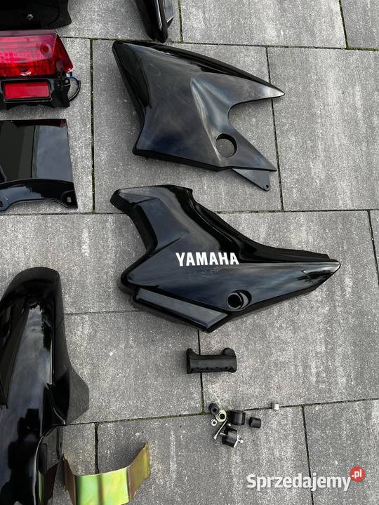 Yamaha YBR 125 komplet owiewek lampy błotniki podkarpackie Łańcut