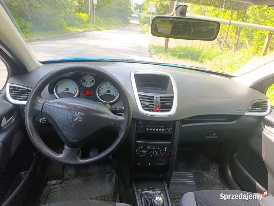 Peugeot 207 16 HDi 90 koni klimatyzacja 5 drzwi wspomaganie kierownicy