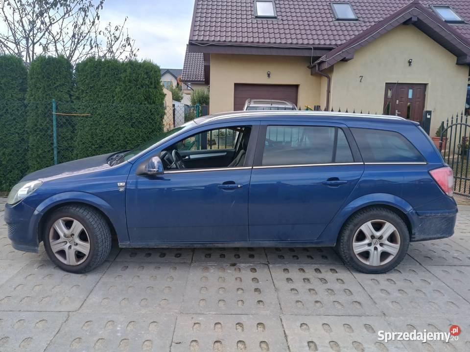 Opel Astra H 2010r Gas 1400cm3 Astra Żelistrzewo