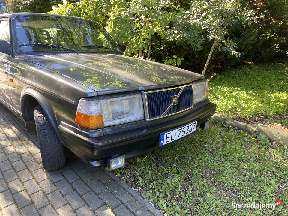 Ładne volvo 240 20 benzyna 268000km Łódź