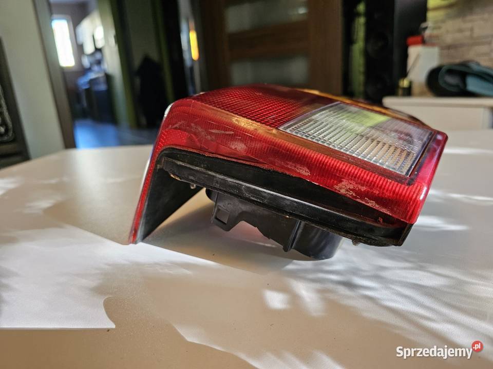 Lampa tylna Vw Passat b2 szczupak lewa warmińsko-mazurskie Elbląg