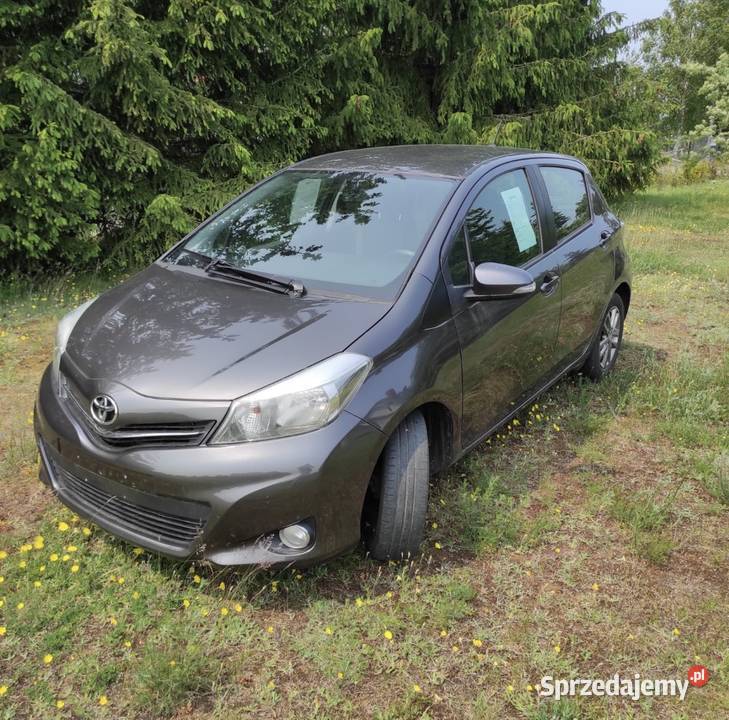 Toyota Yaris Toyota Yaris 10 Benzyna 2014 4/5 warmińsko-mazurskie Piecki