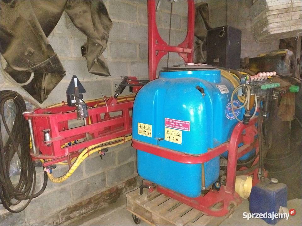 Opryskiwacz biardzki 600 l 15 m belka Miedniki