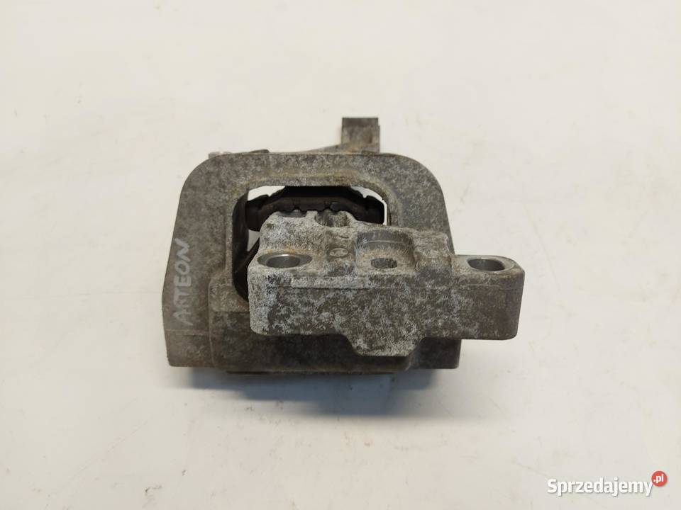 VW Arteon 3G8 2018r ŁAPA PODUSZKA SILNIKA osobowe